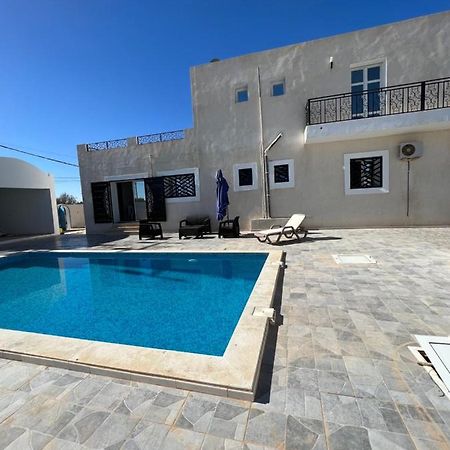 Magnifique Villa Avec Piscine Sur L'Ile De Djerba Хумт Сук Екстериор снимка