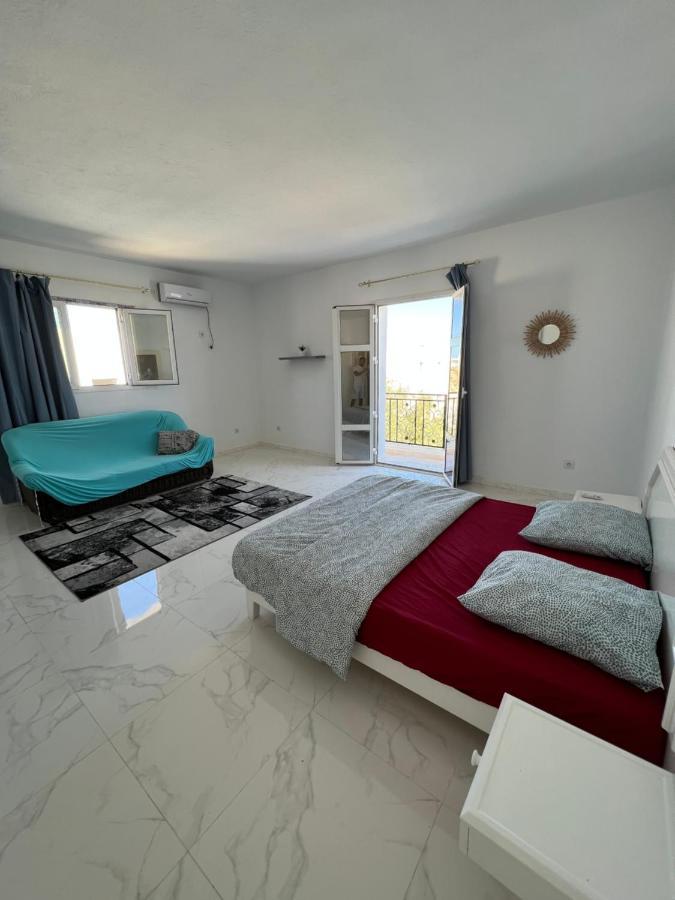 Magnifique Villa Avec Piscine Sur L'Ile De Djerba Хумт Сук Екстериор снимка